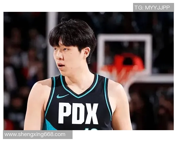 仅用8场！杨瀚森总得分逾越周琦，NBA生计首记三分+空接暴扣登上热搜！